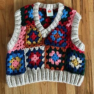 FARM RIO crochet sweater vest size small